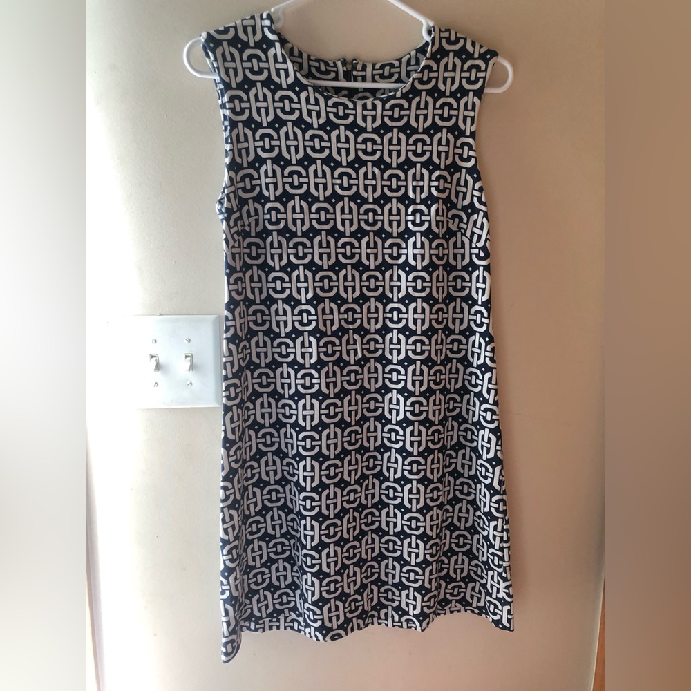 Women’s Banana Republic stretchy Sleeveless Blue & White patterned Dress size 6